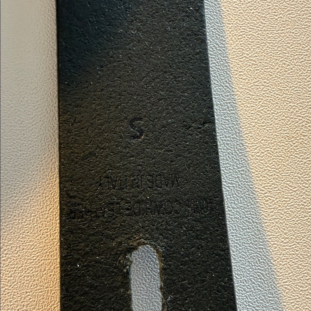 Authentic Isabel Marant Black Leather Belt S - Peg-In-Hole Closure Made in Italy - Picture 5 of 6